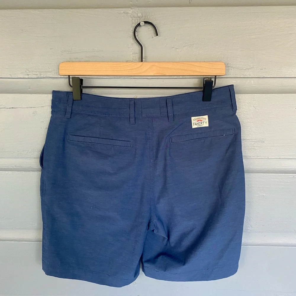 Faherty Men's Blue All day Shorts Sz 30